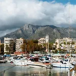 La Petite Foret Seaview Flat Close To Marbella *