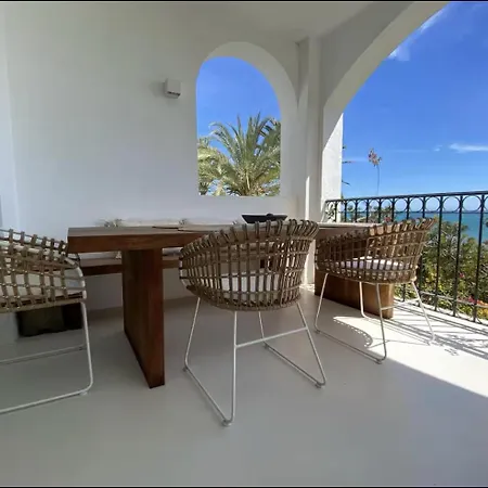 La Petite Foret Seaview Flat Close To Marbella *