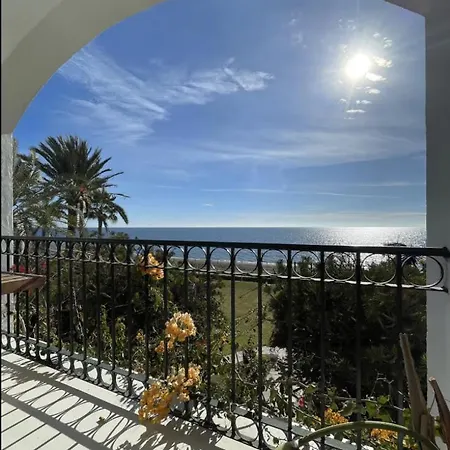 La Petite Foret Seaview Flat Close To Marbella