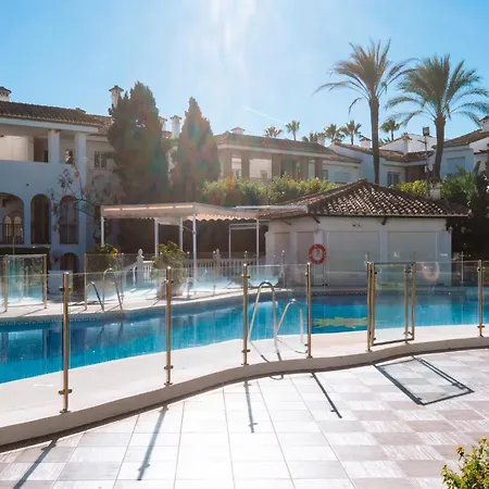 La Petite Foret Seaview Flat Close To Marbella Apartamento Estepona