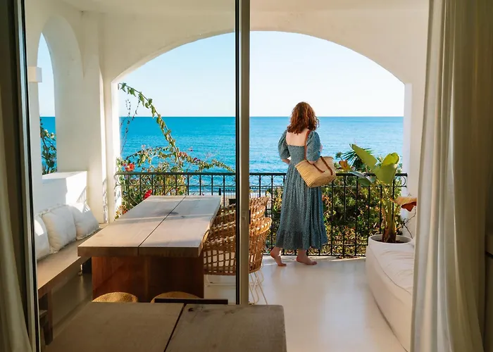 La Petite Foret Seaview Flat Close To Marbella Apartment