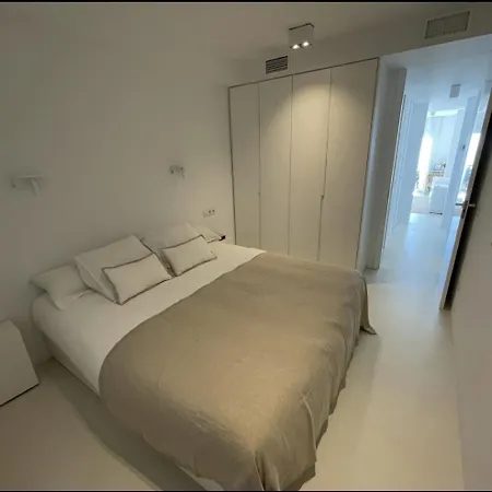 La Petite Foret Seaview Flat Close To Marbella Apartment